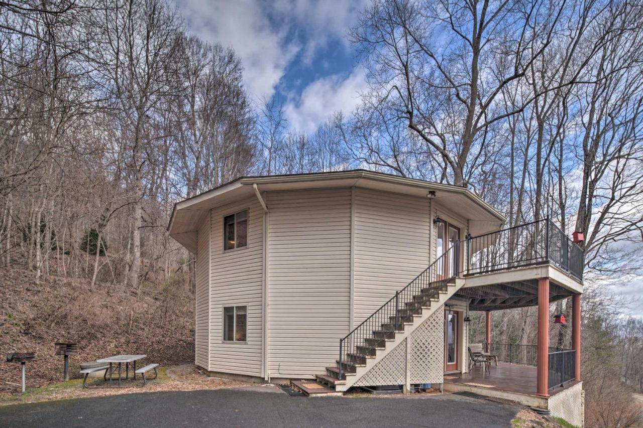 Charming Burnsville Apt With Mountain Views And Deck! ภายนอก รูปภาพ